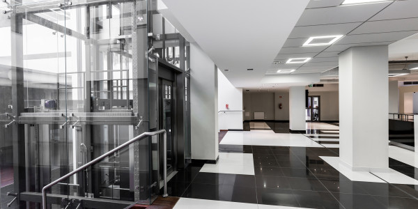 Proyectos de Rehabilitaciones Montagut i Oix · Instalación de Ascensores